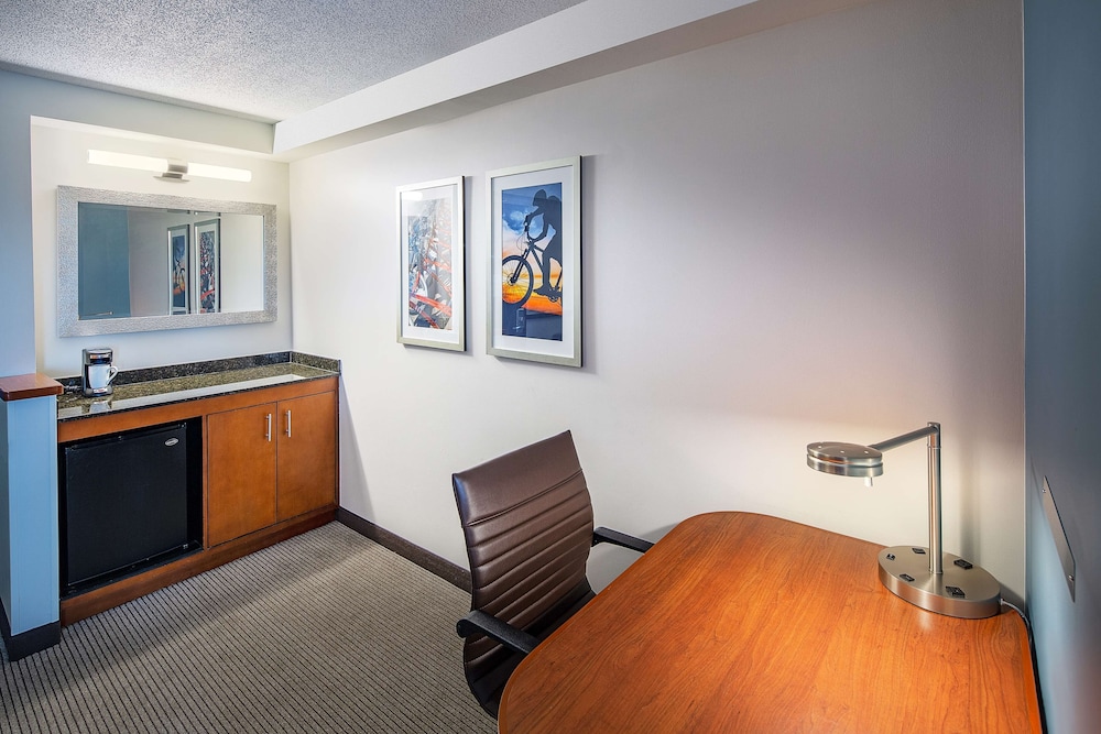 Hyatt Place Madison Downtown 56/62