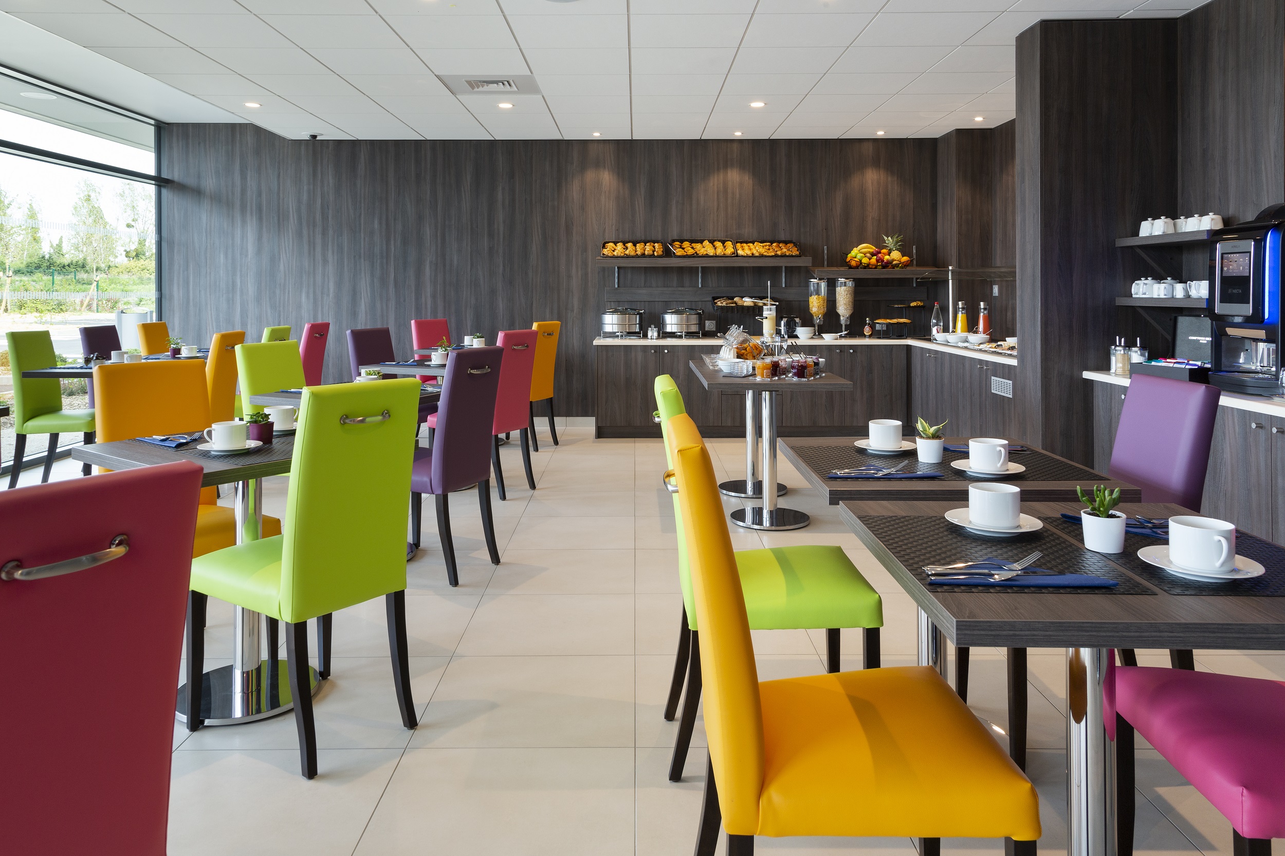 Hotel Roi Soleil Prestige Plaisir - St Quentin 28/39