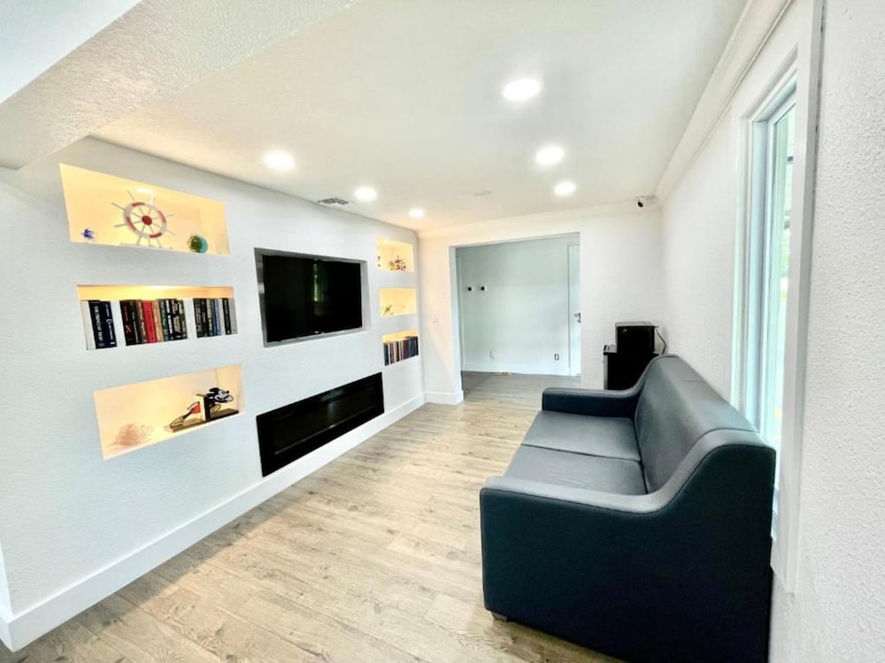 Super 8 by Wyndham Kissimmee/Orlando 30/50