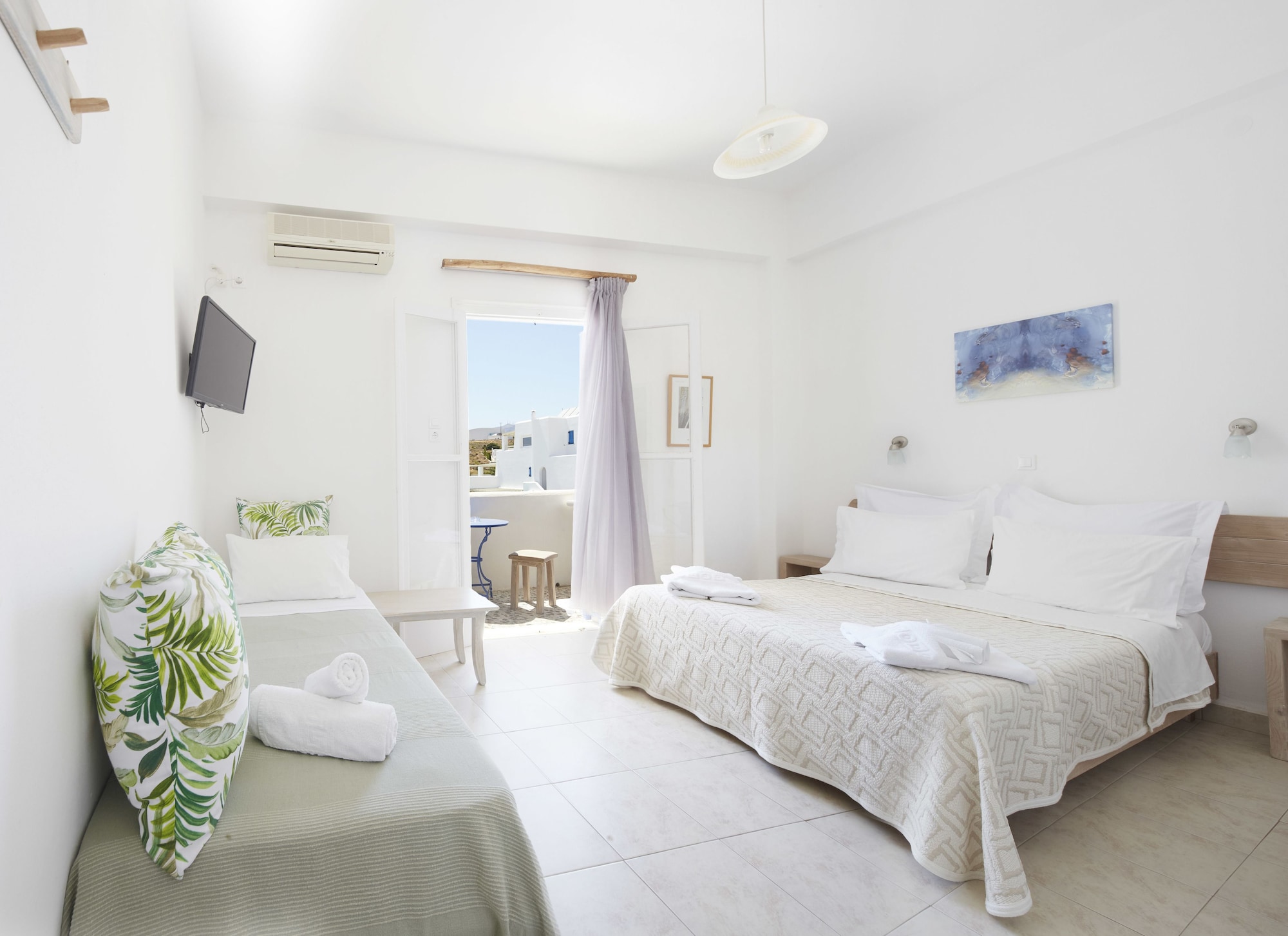 ROOM, TRIPLE, GARDEN VIEW
