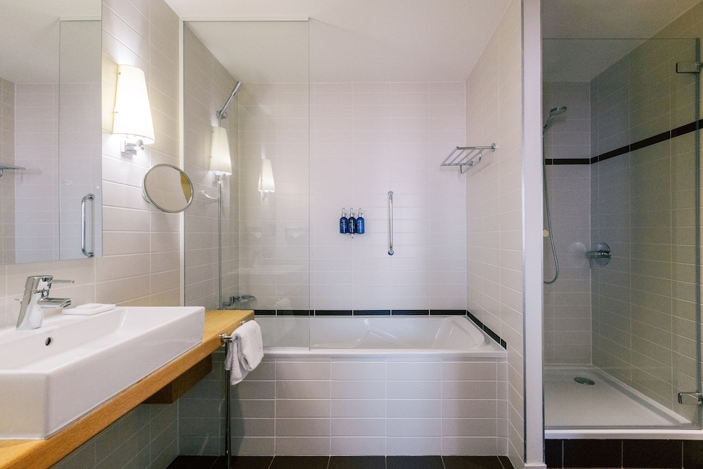Radisson Blu Hotel Toulouse Airport Formerly Radisson Sas 27/74