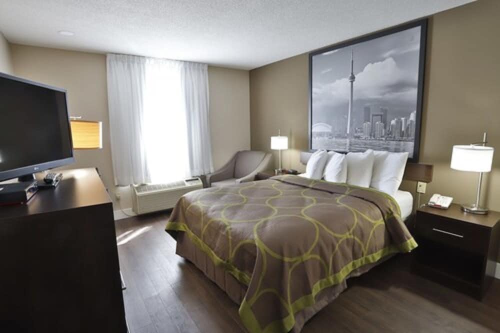 Super 8 by Wyndham Ajax/Toronto On 15/47