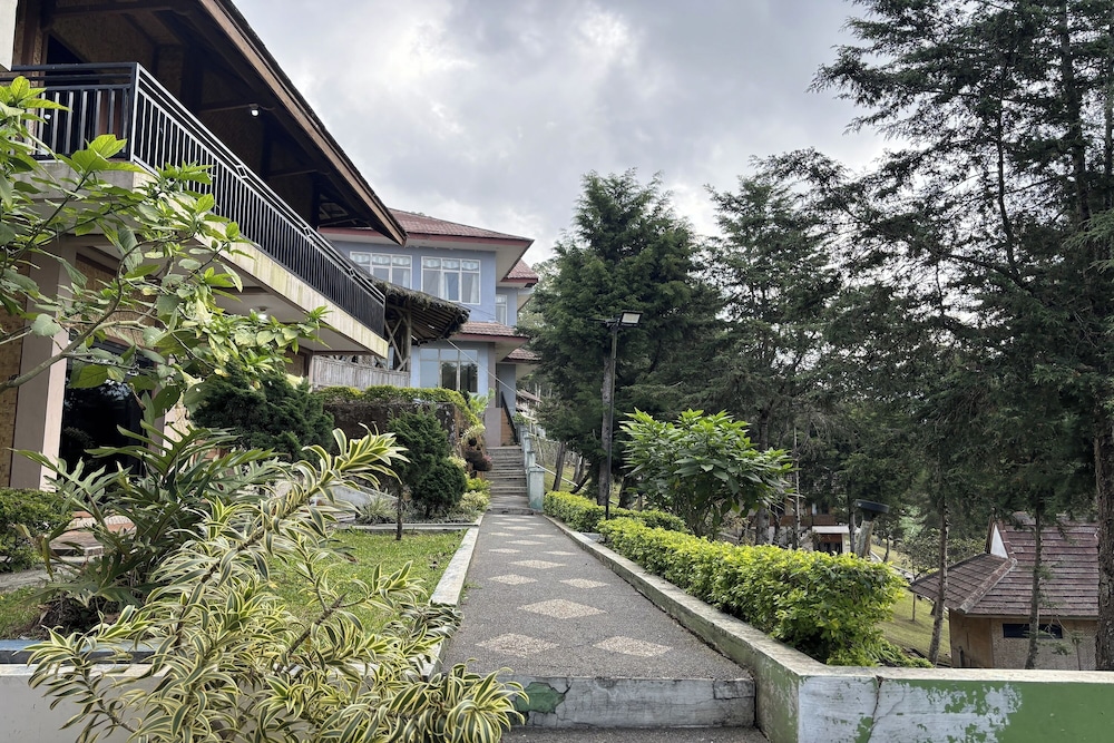 Puncak Darajat Highland by Zuzu 44/50