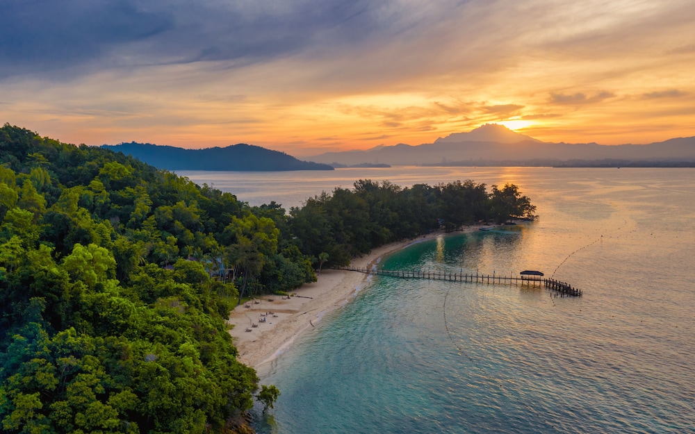 Sutera Sanctuary Lodges at Manukan Island 39/50