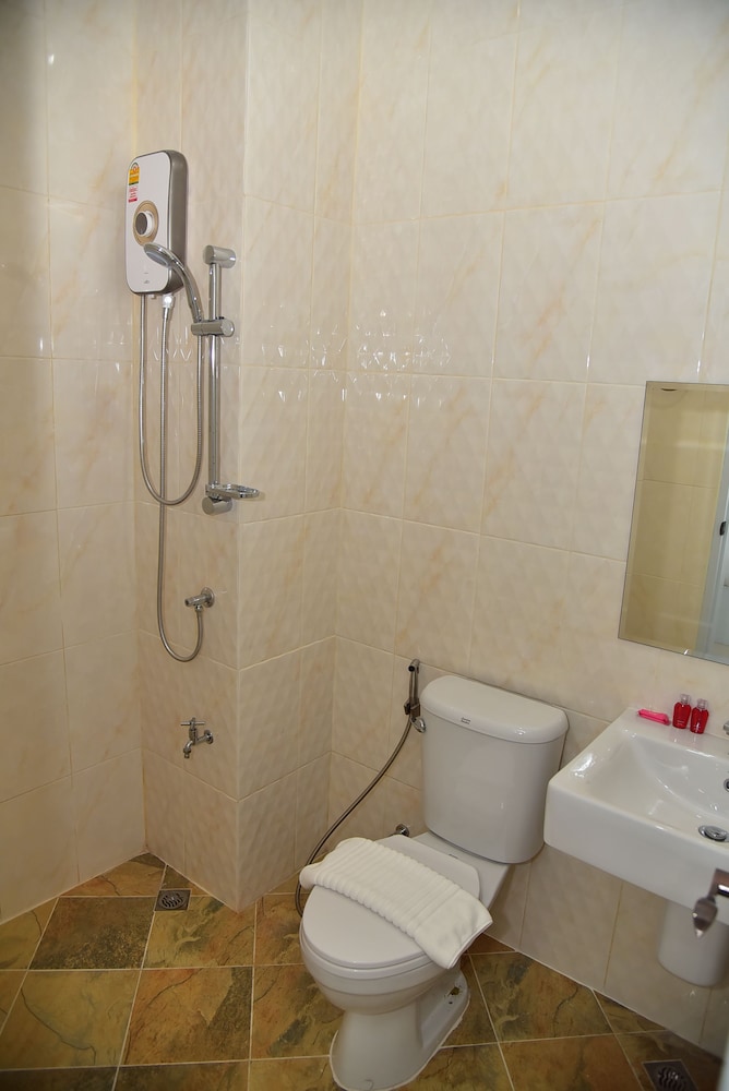 Ploy's Pearl Hotel 41/41