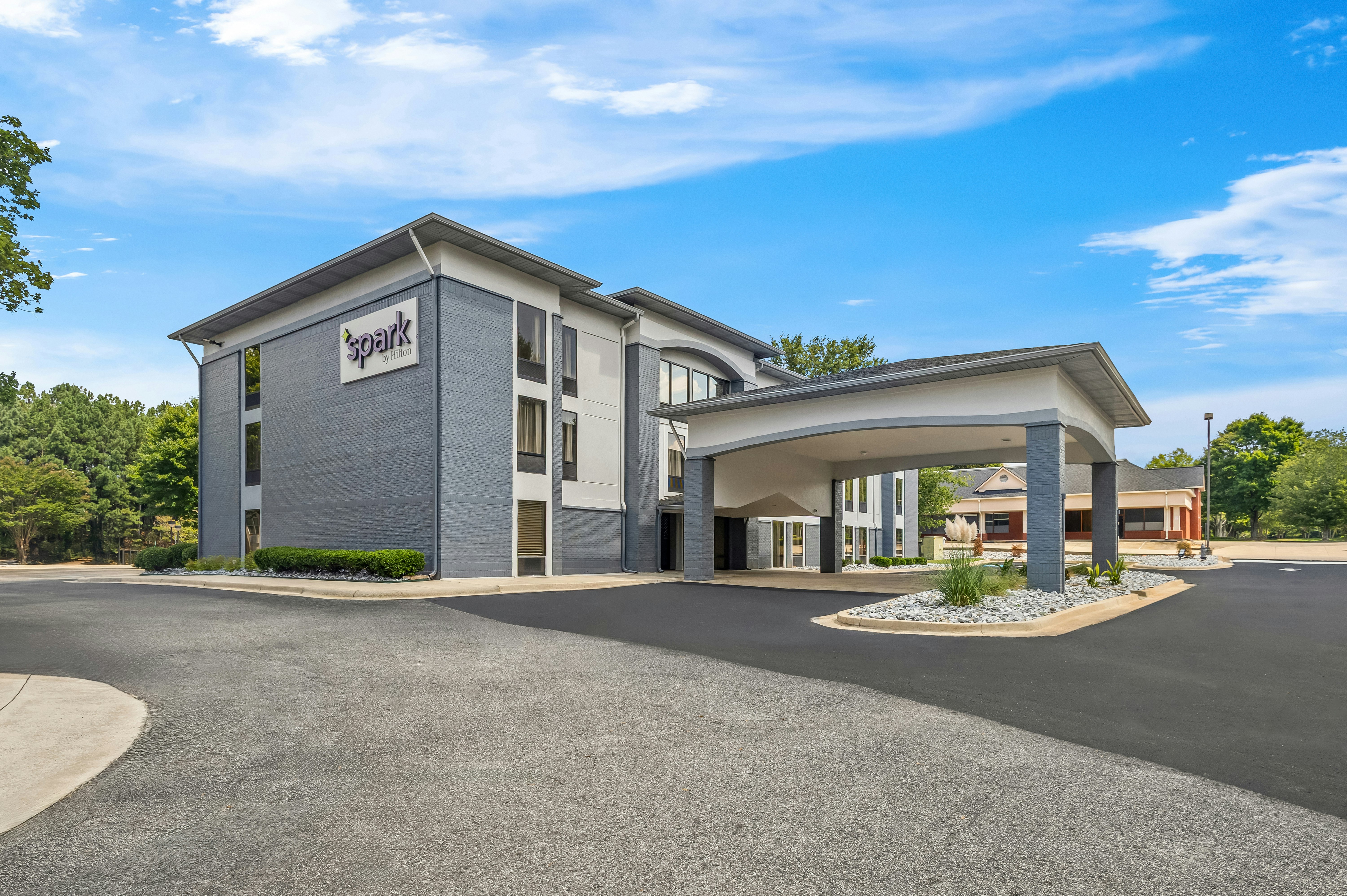 Spark by Hilton Alpharetta Roswell 17/20