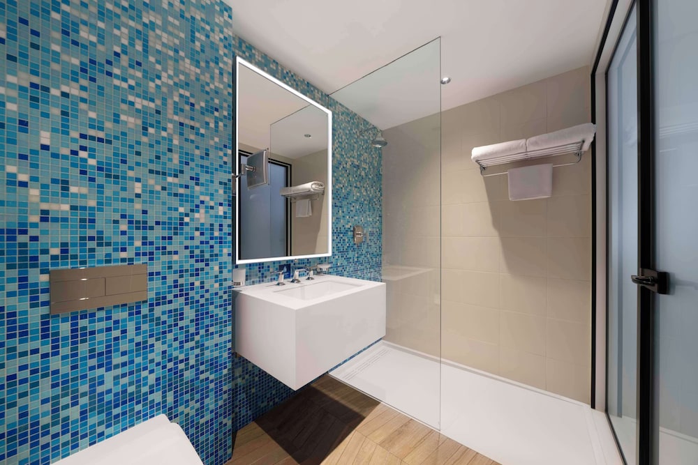 Radisson Blu Hotel, Riyadh Al Sahafa 48/50