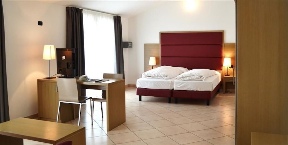Hotel Villa Franca 4/50