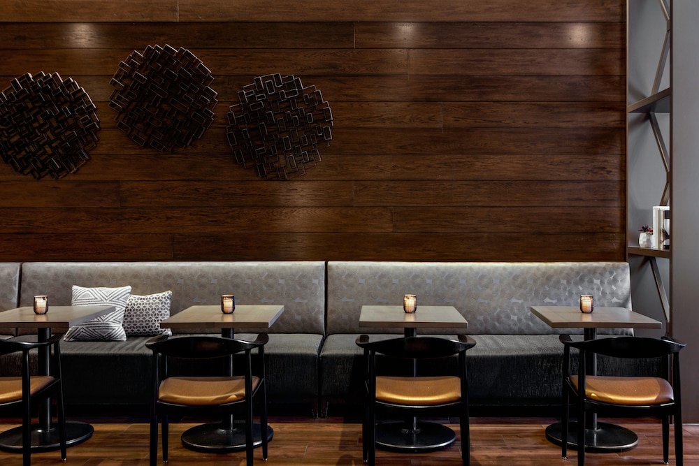 Sheraton Austin Georgetown Hotel Conference Center 43/54