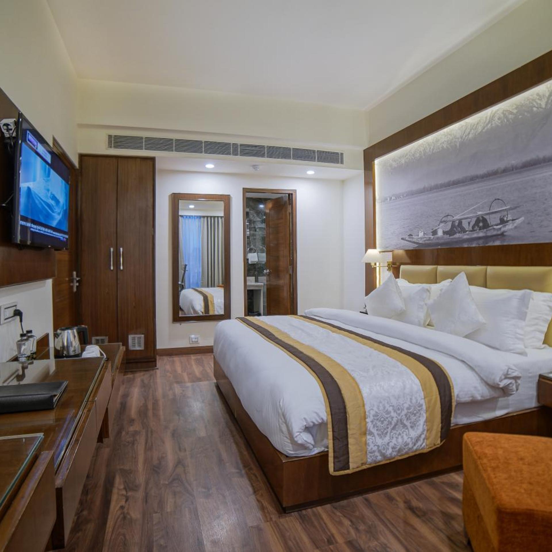 Regenta Central Point Srinagar 23/50