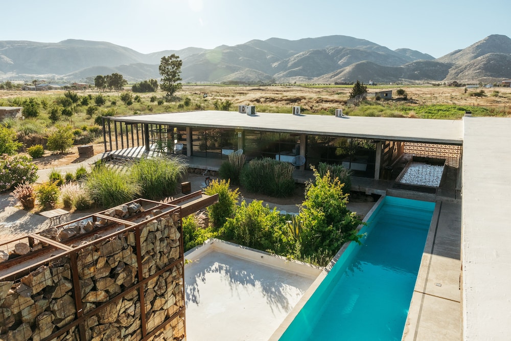 Hotel Los Amantes Valle de Guadalupe 32/35