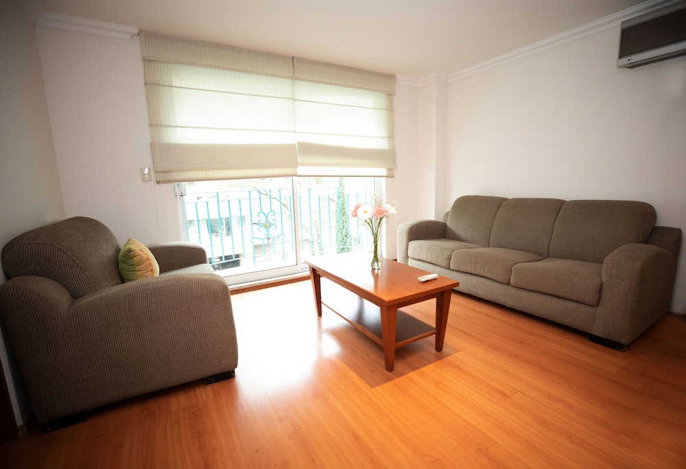 Suites Hipolito Taine 31/50