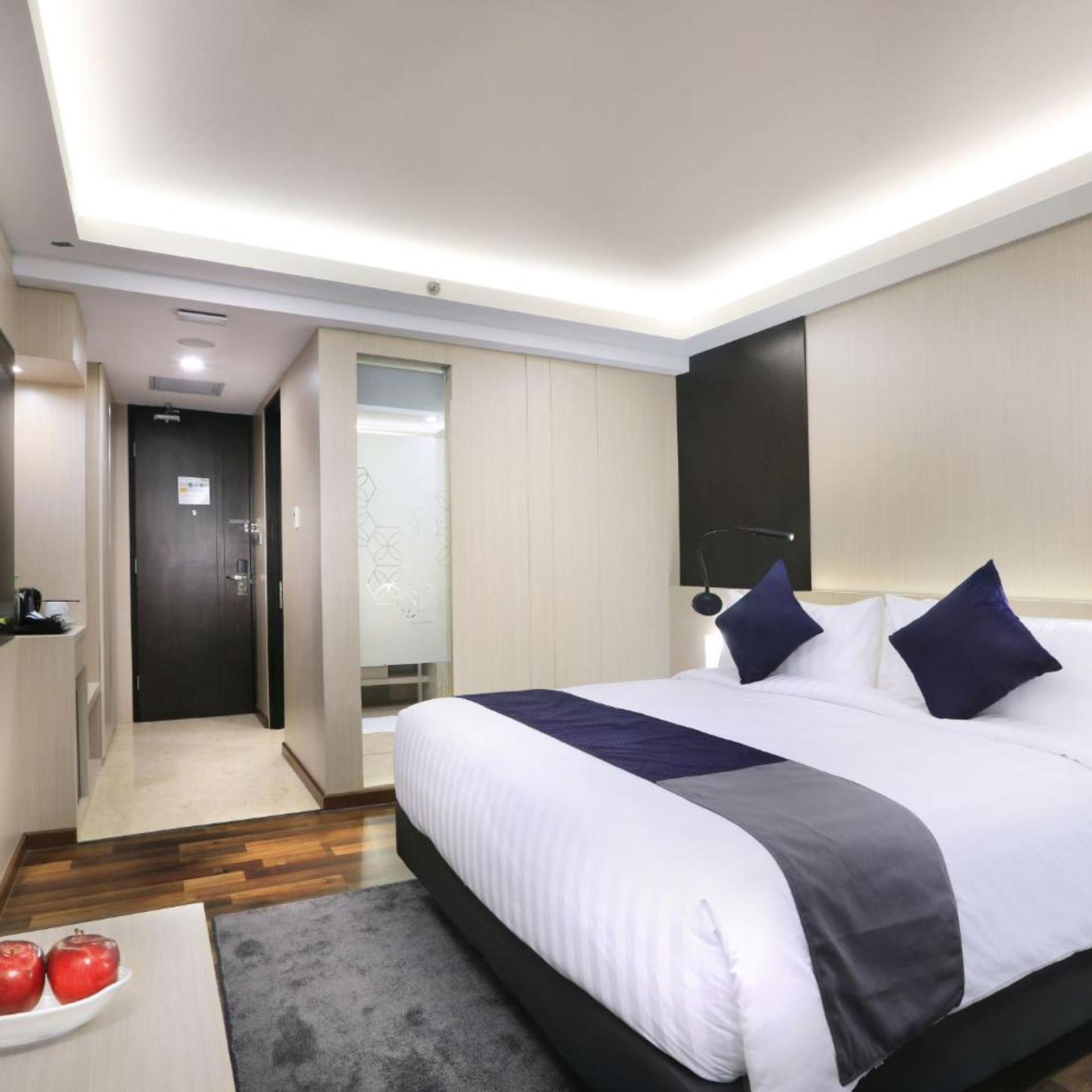 Style, Studio, King Bed