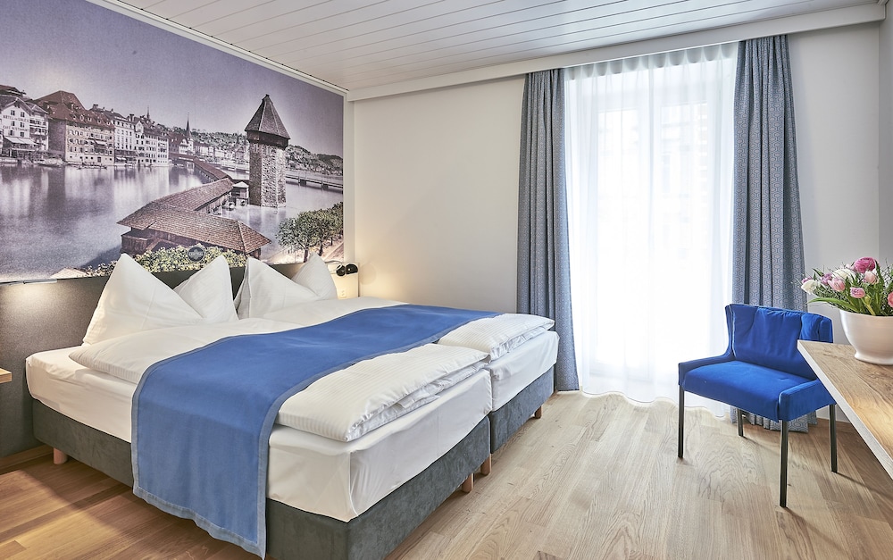 Hotel Central Luzern 10/50