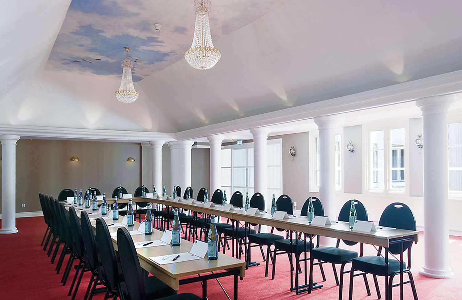 Quality Hotel Carlia 31/33