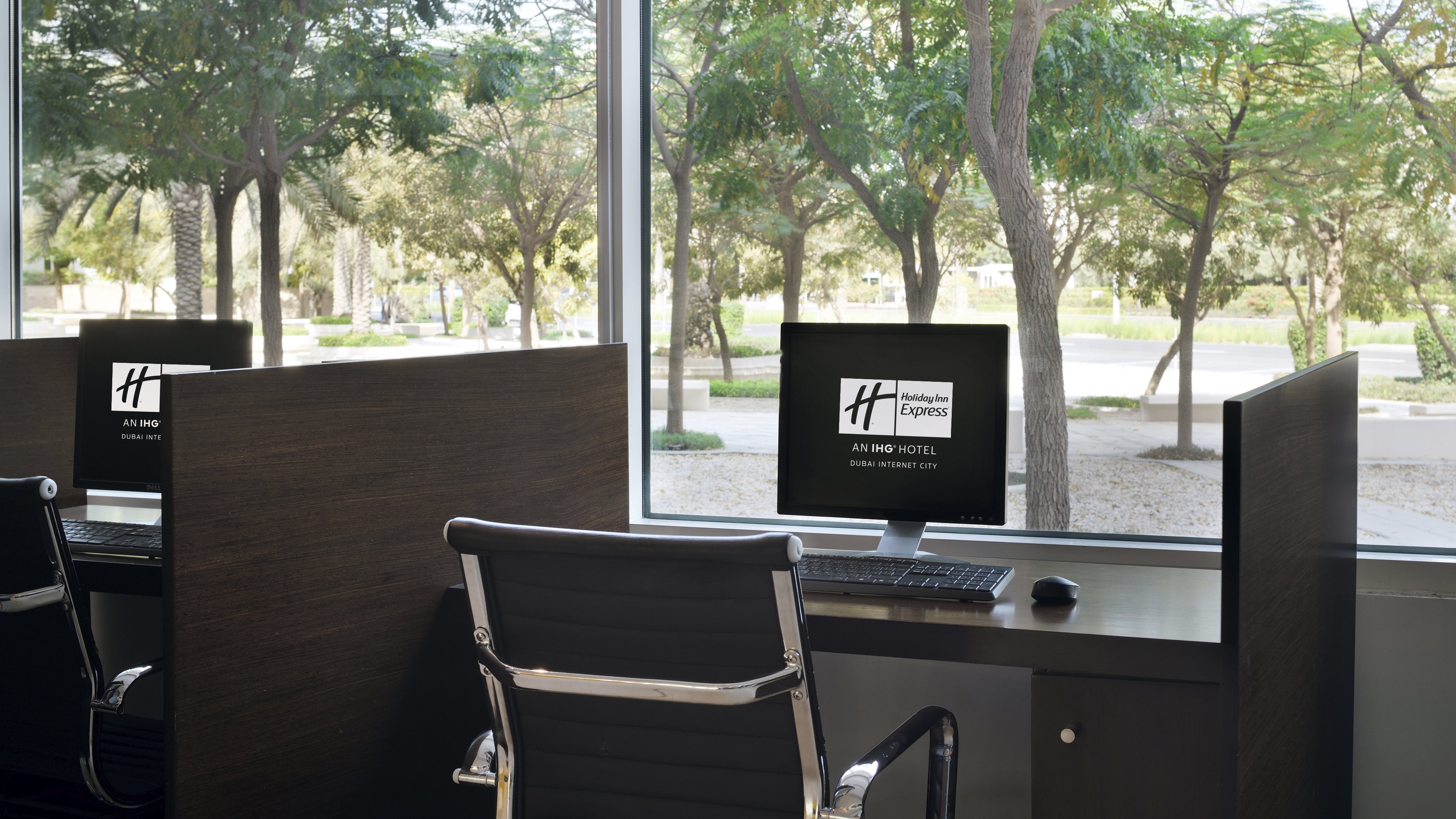 Holiday Inn Express Dubai Internet City 45/51