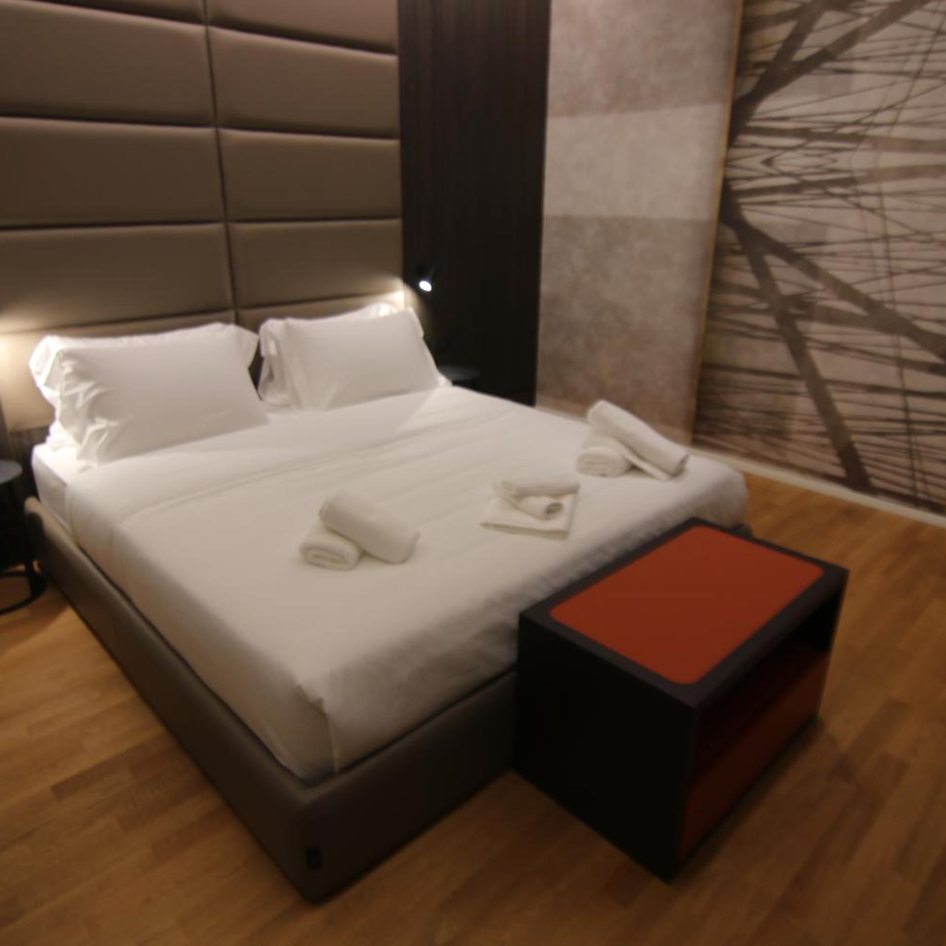 Adelar Hotel Tirana 23/60
