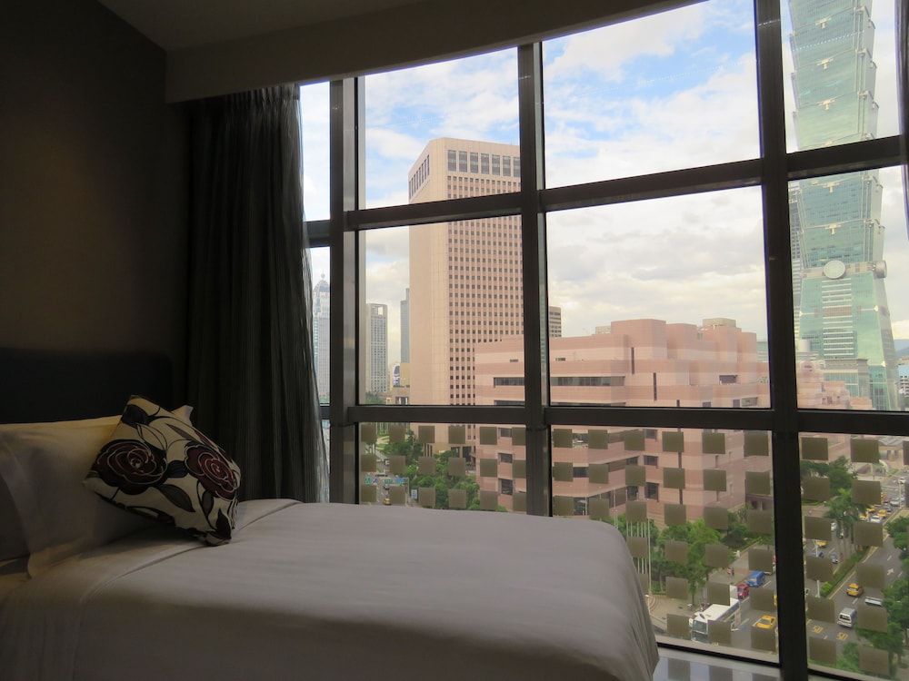 CHECK inn Taipei Xinyi 24/69