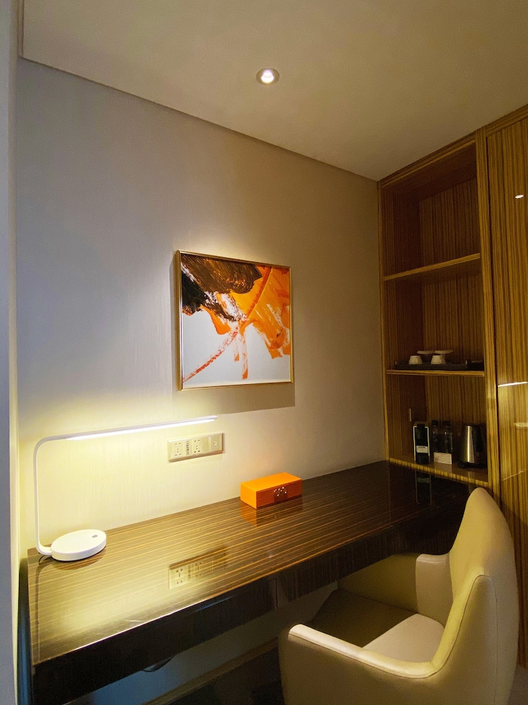 Yinchuan Xifujing Hotel 52/69