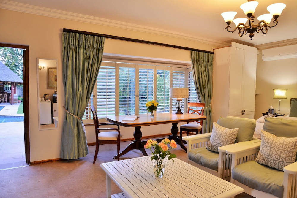 Bellgrove Guest House 66/89