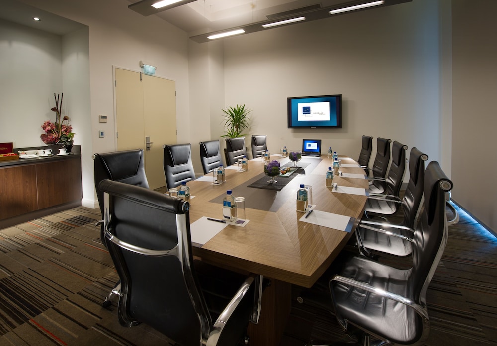 NOVOTEL BRISBANE AIRPORT 44/50
