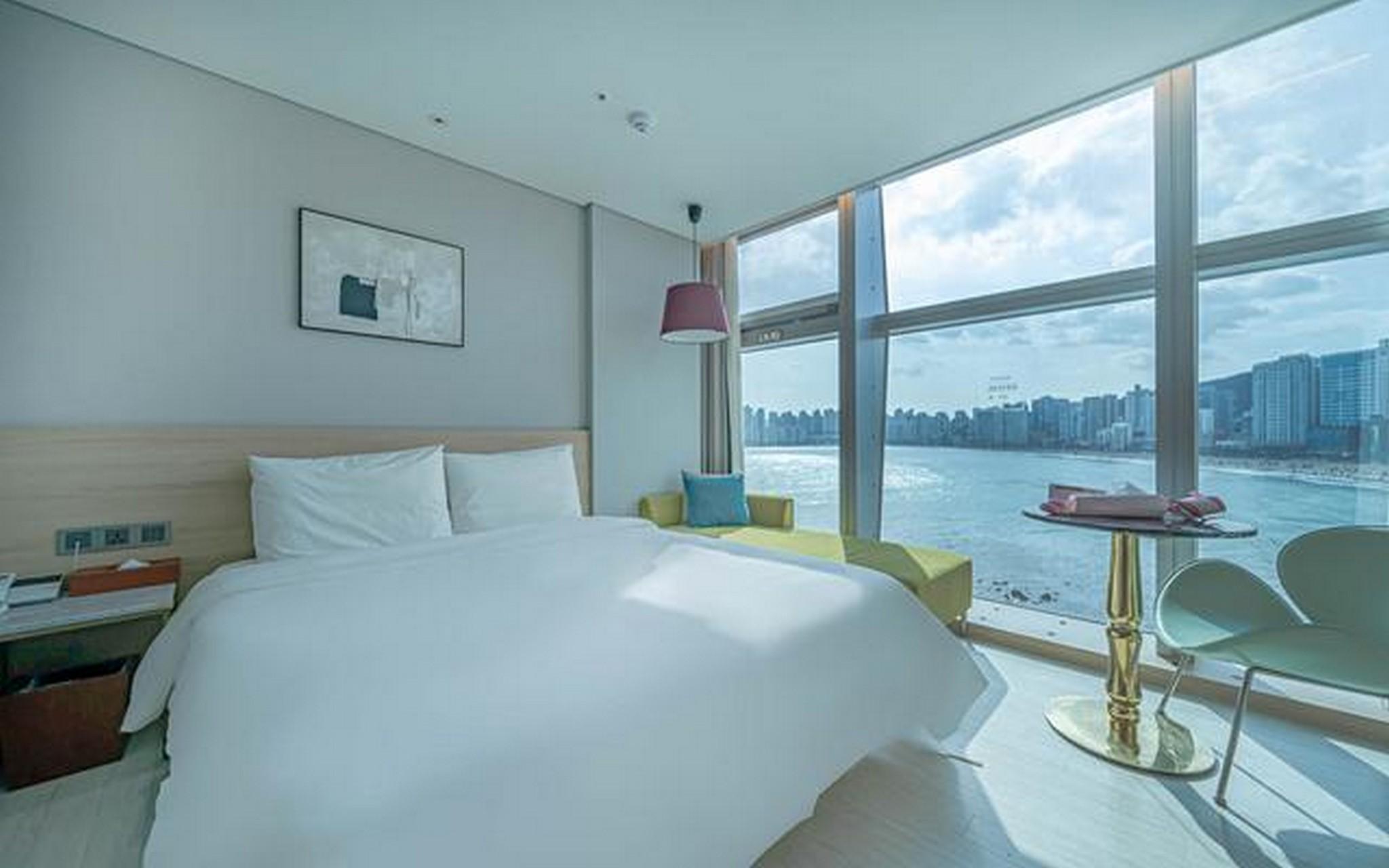 Romantic, Ocean, Style, Premier, Suite, Bathtub