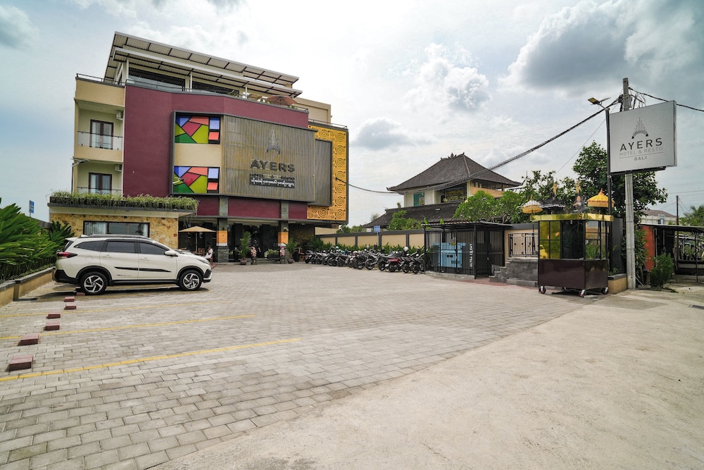 Ayers Hotel and Resto 16/18