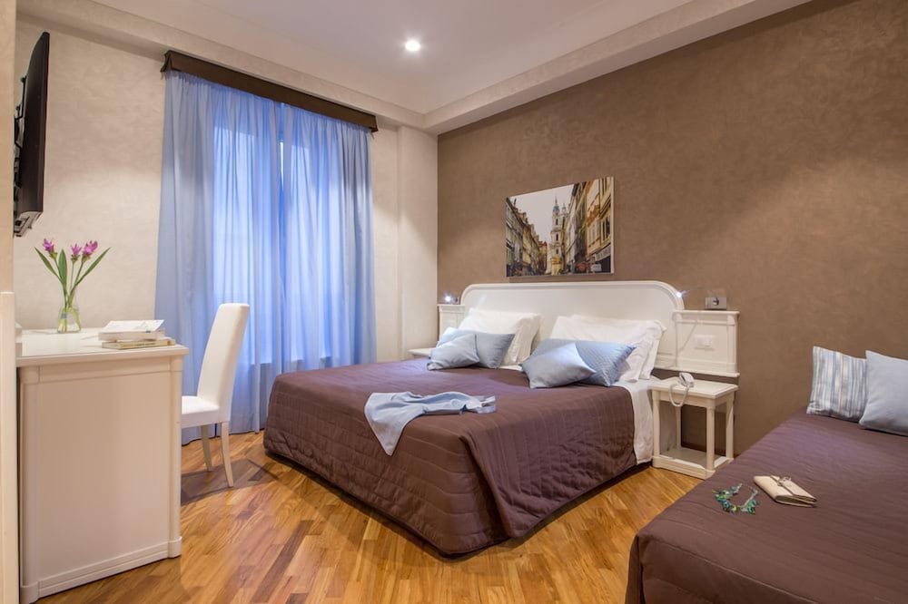 Oxford Hotel 24/64