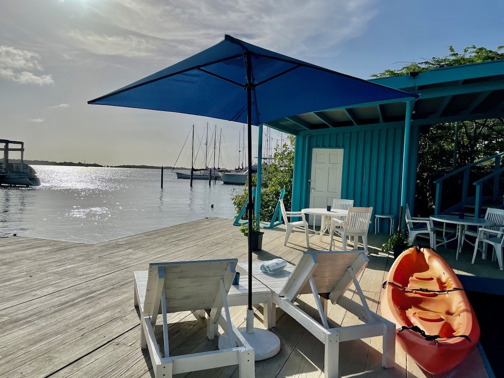 The Vistalmar Ocean View Apartments 30/50