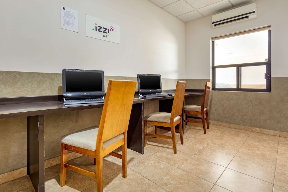 Comfort Inn Chihuahua, CHH 21/27