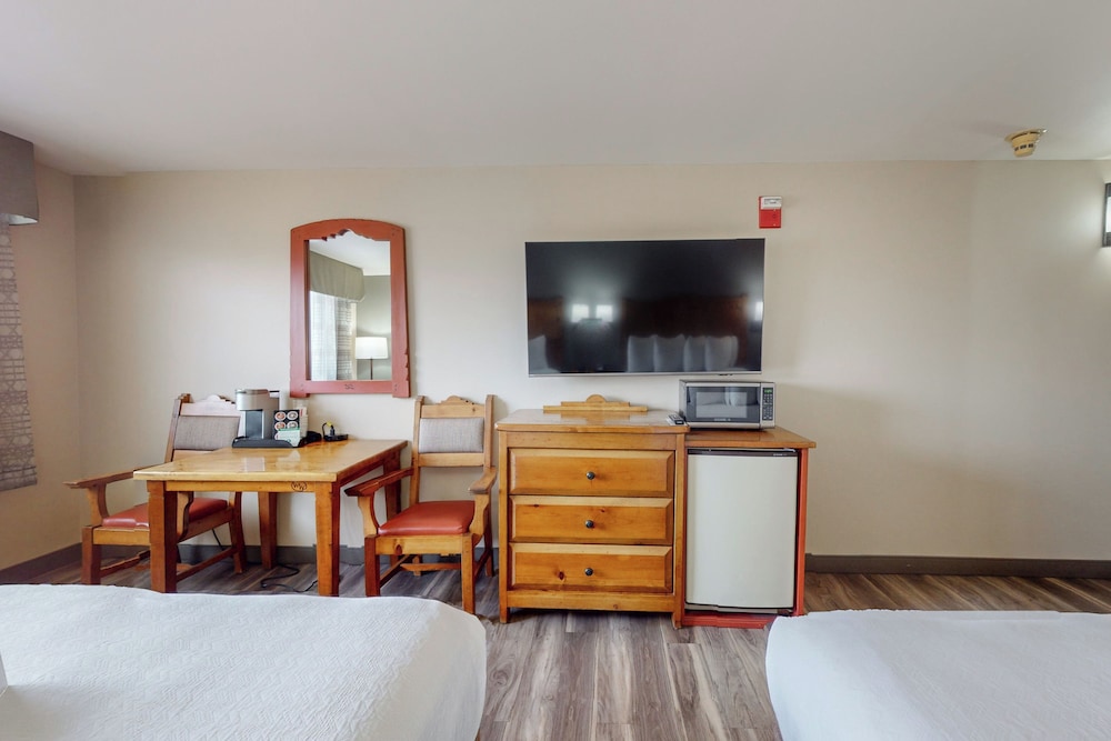 غرفة قياسية بسريرين كوين يُسمح فيها بالحيوانات الأليفة، Best Western Plus Rio Grande Inn 7/10