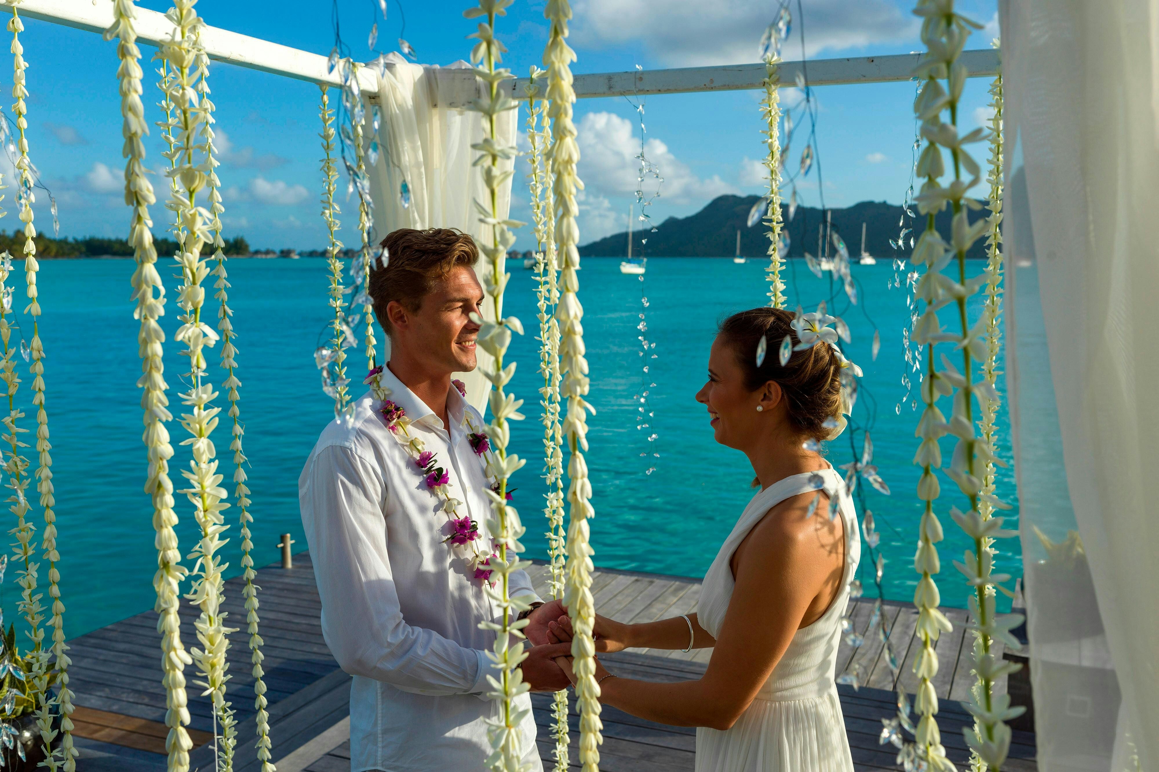 The St Regis Bora Bora Resort 12/84