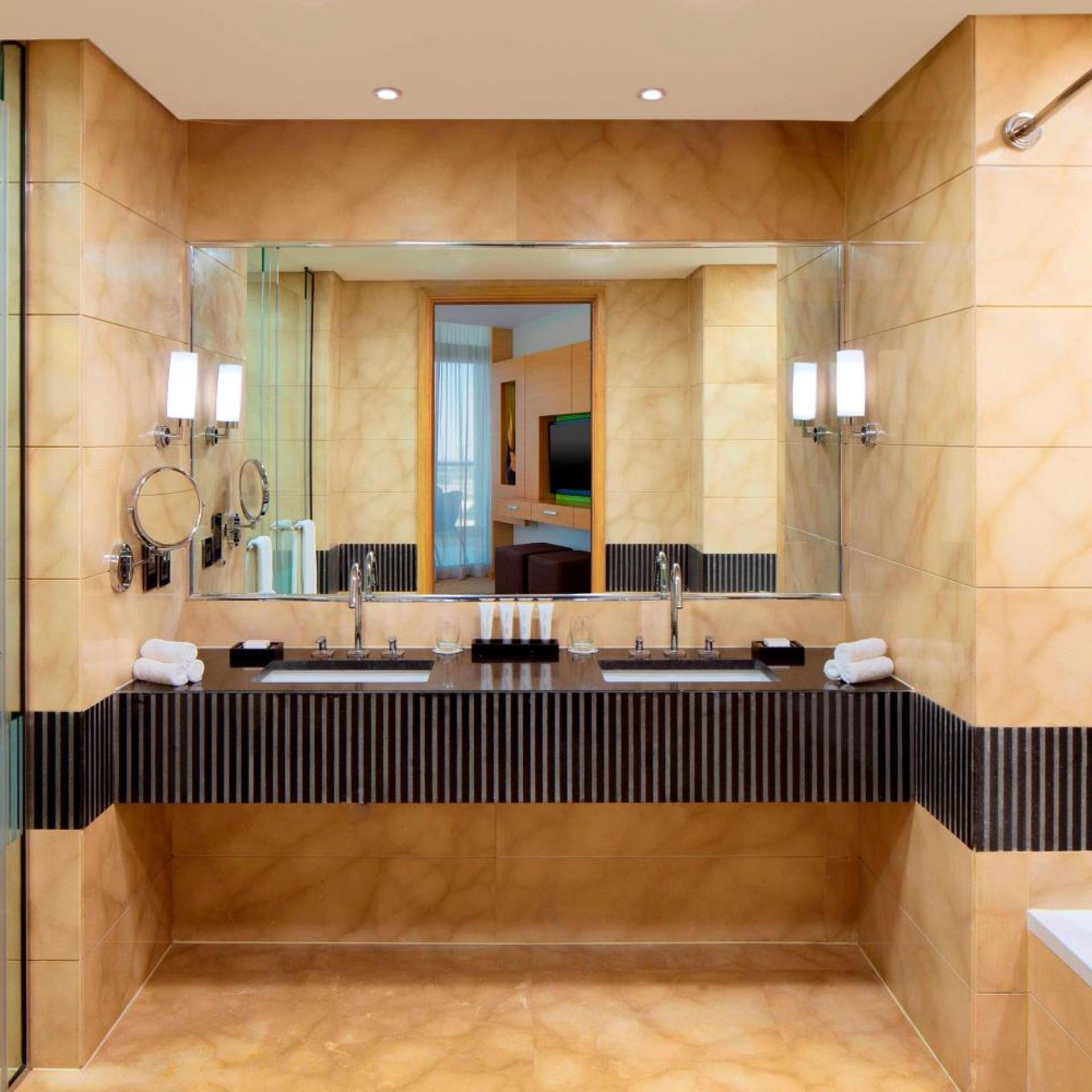 1 Bedroom, Presidential, Suite, Club Floor، Le Meridien Cairo Airport 3/3