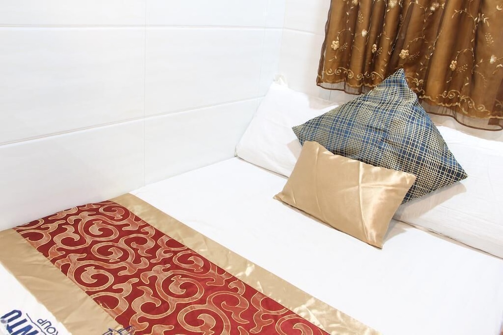 Om Guest House 32/74