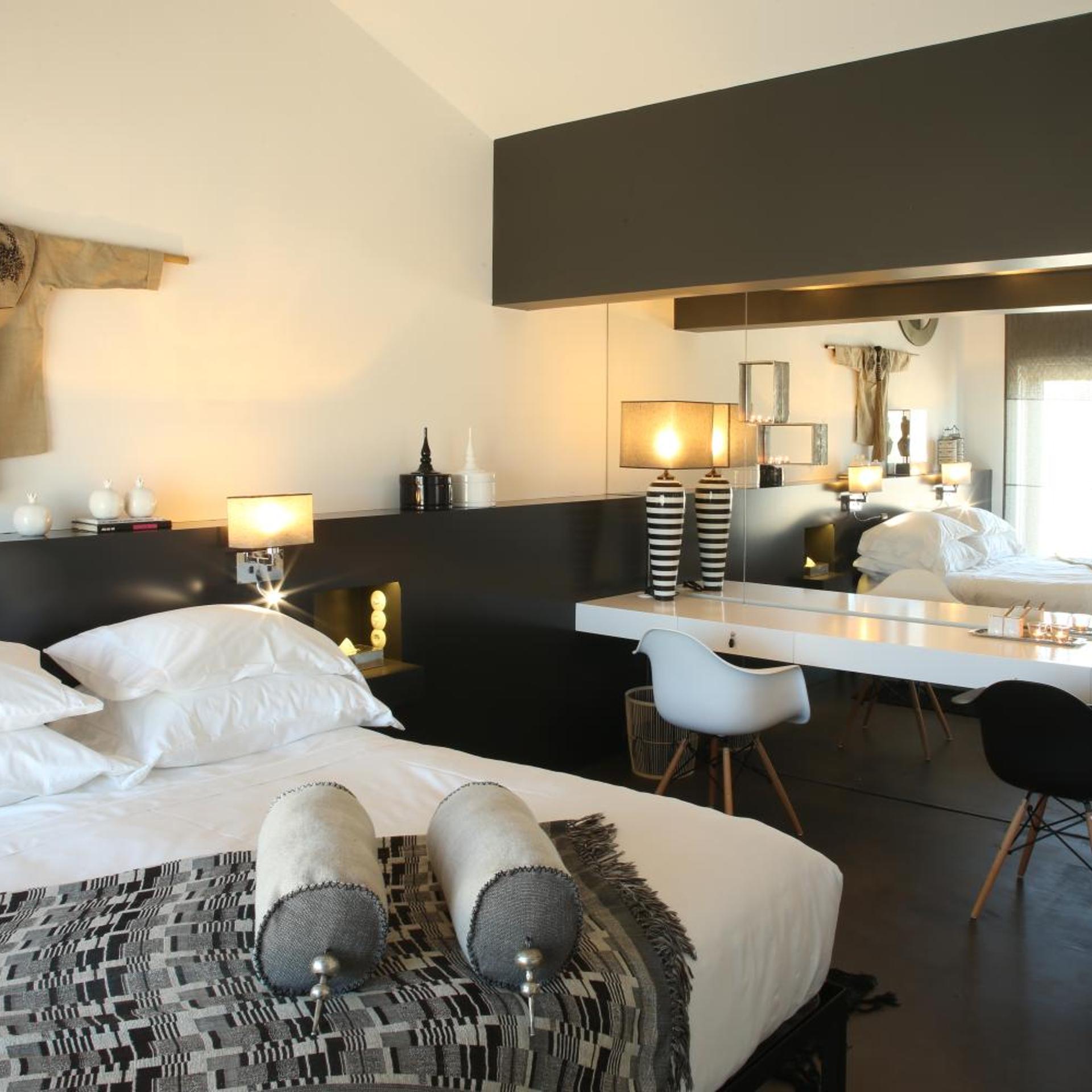 Master, Suite