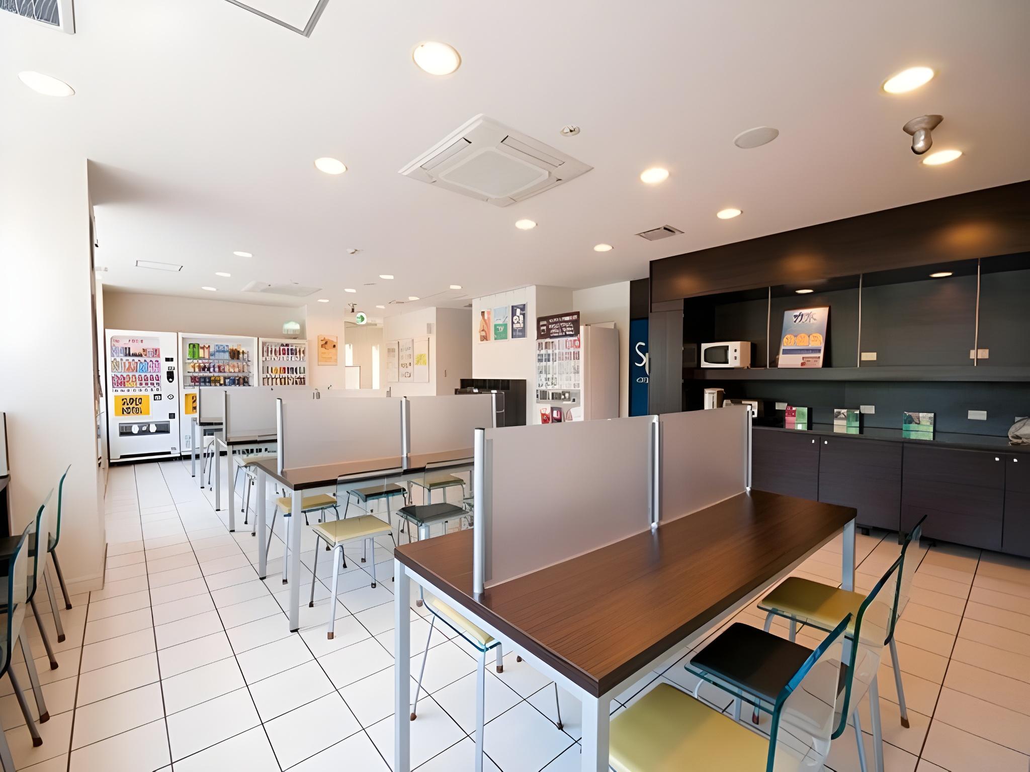 Super Hotel Hofu Ekimae 12/23