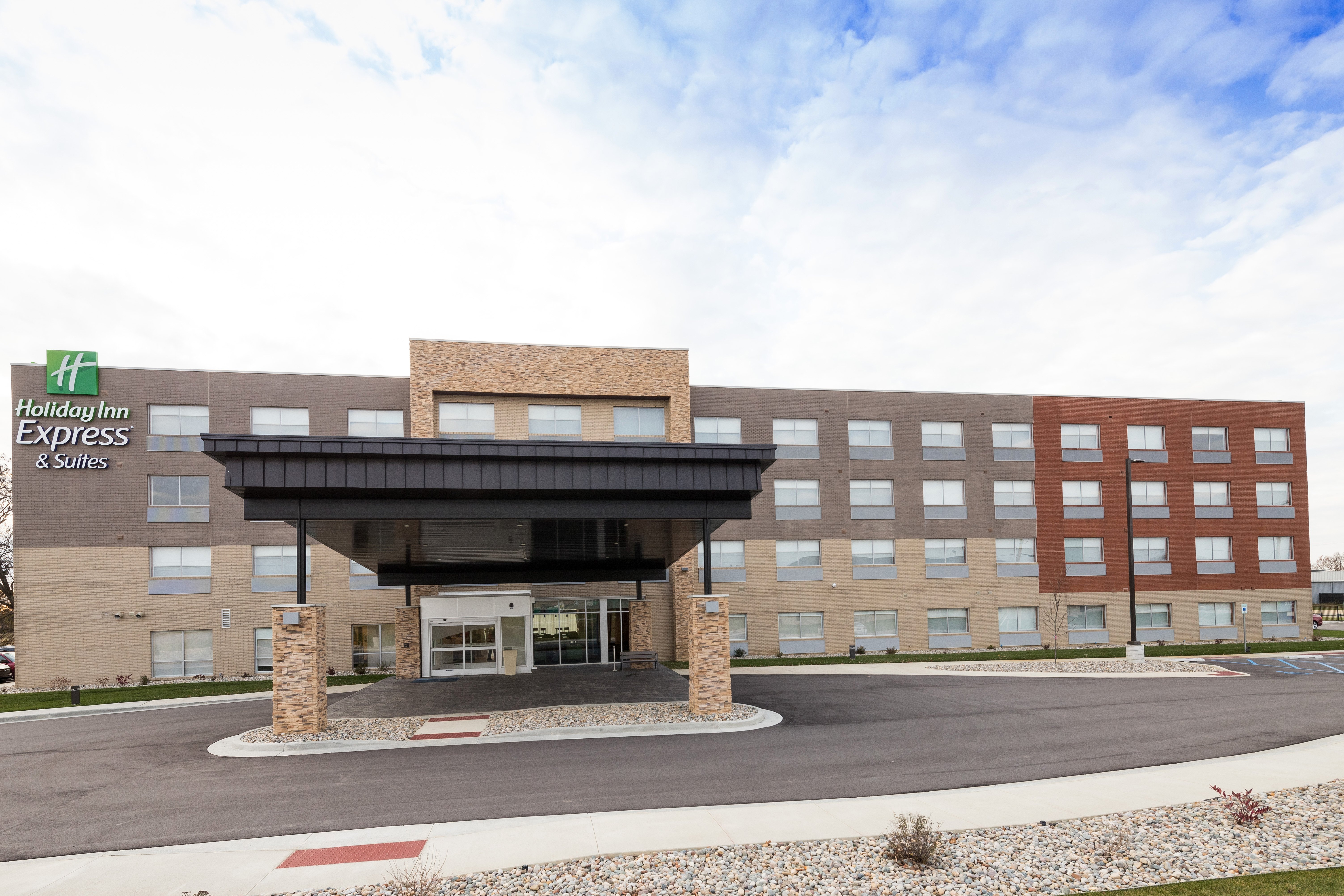Holiday Inn Express And Suites Auburn 2/46