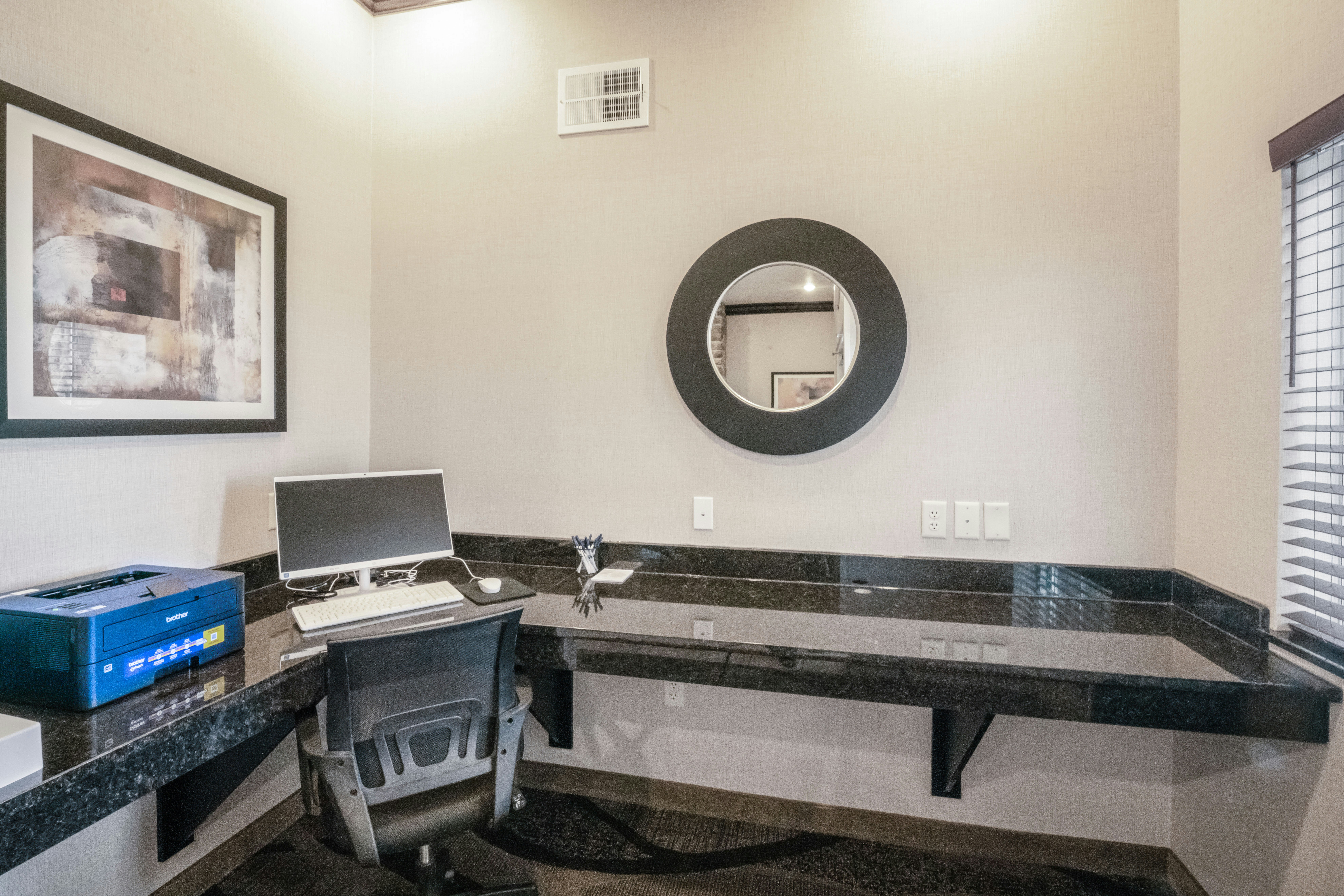 Cobblestone Inn & Suites - Boise City 35/50
