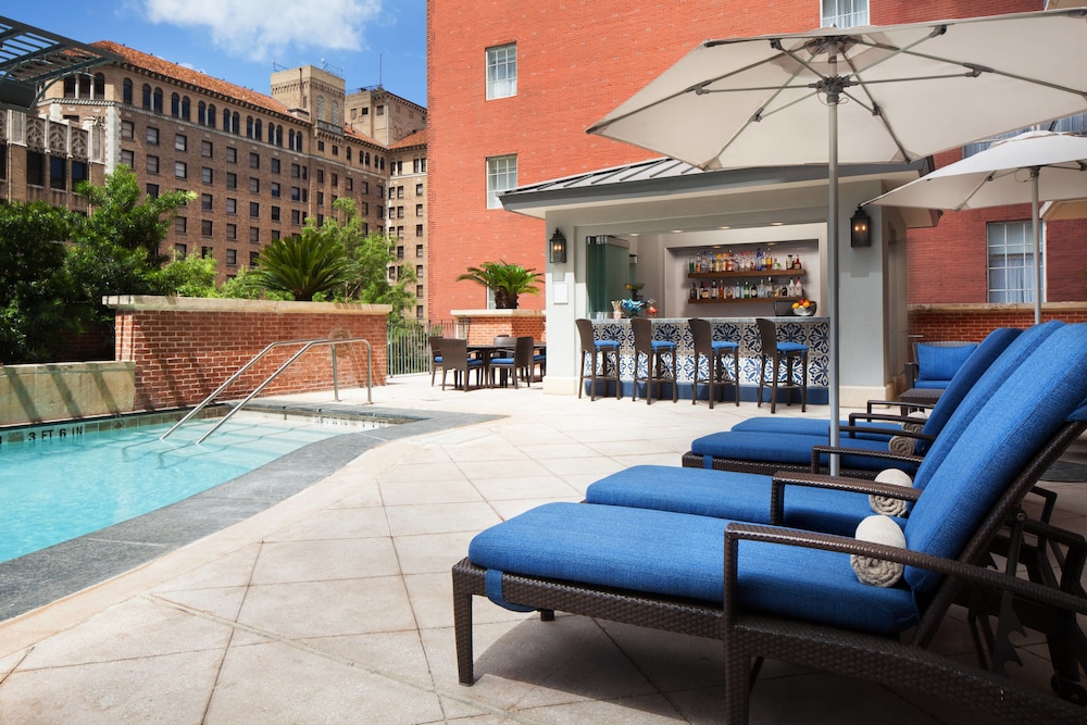 Westin Riverwalk Hotel 39/67