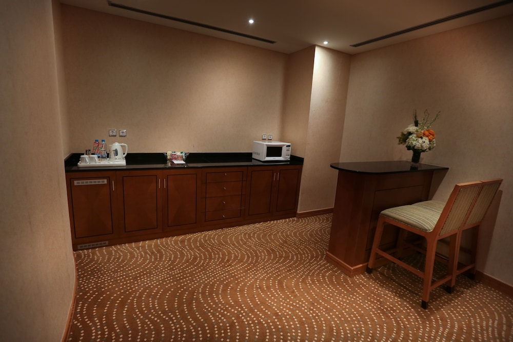 رامادا(EASTYARD Khobar – Hotel) 6/45