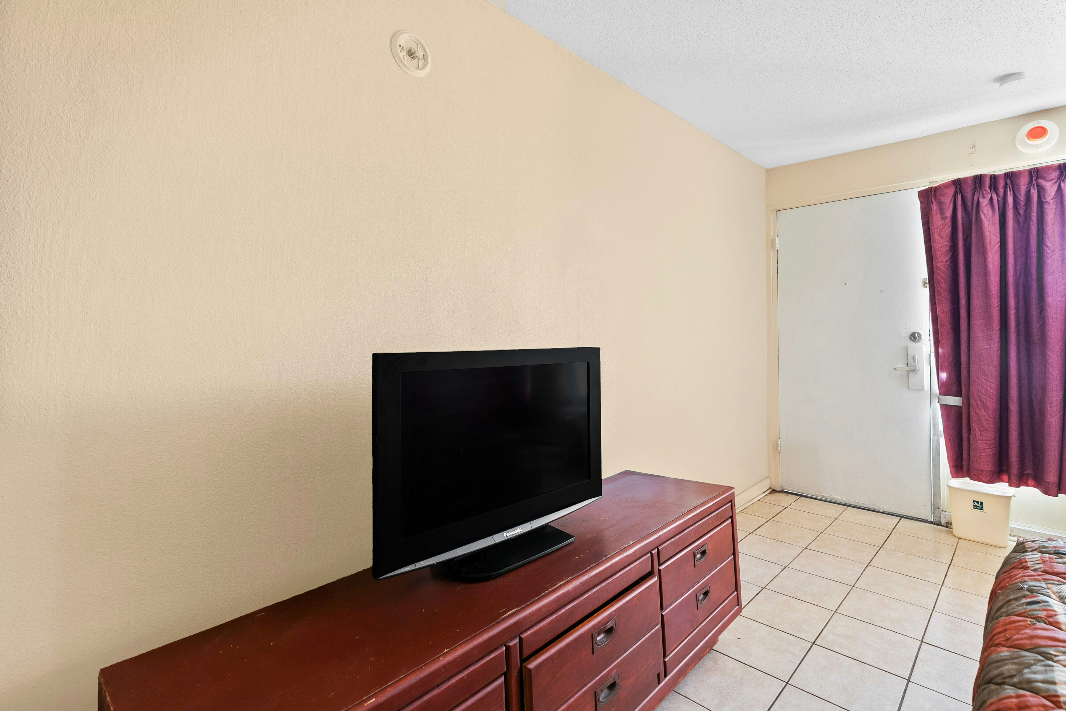 Luxury Inn By Hotel O Hattiesburg, MS 39/50