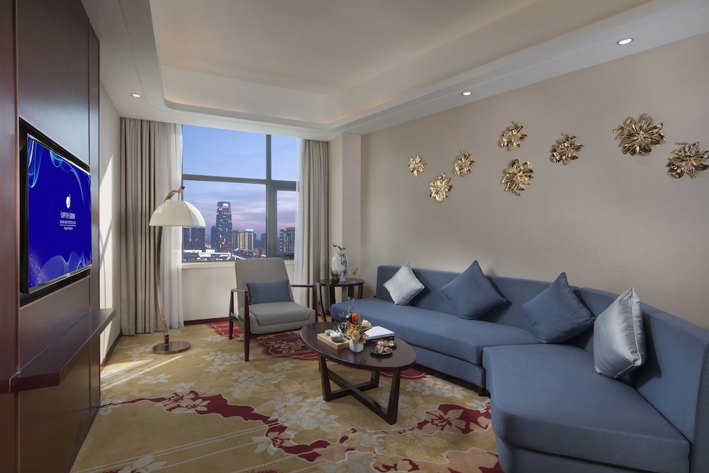 Huayou New Century Grand Hotel 17/50