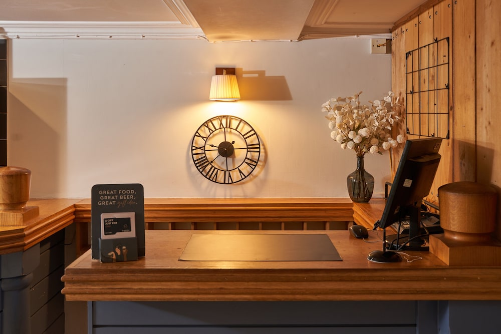 Rashleigh Arms 2/50