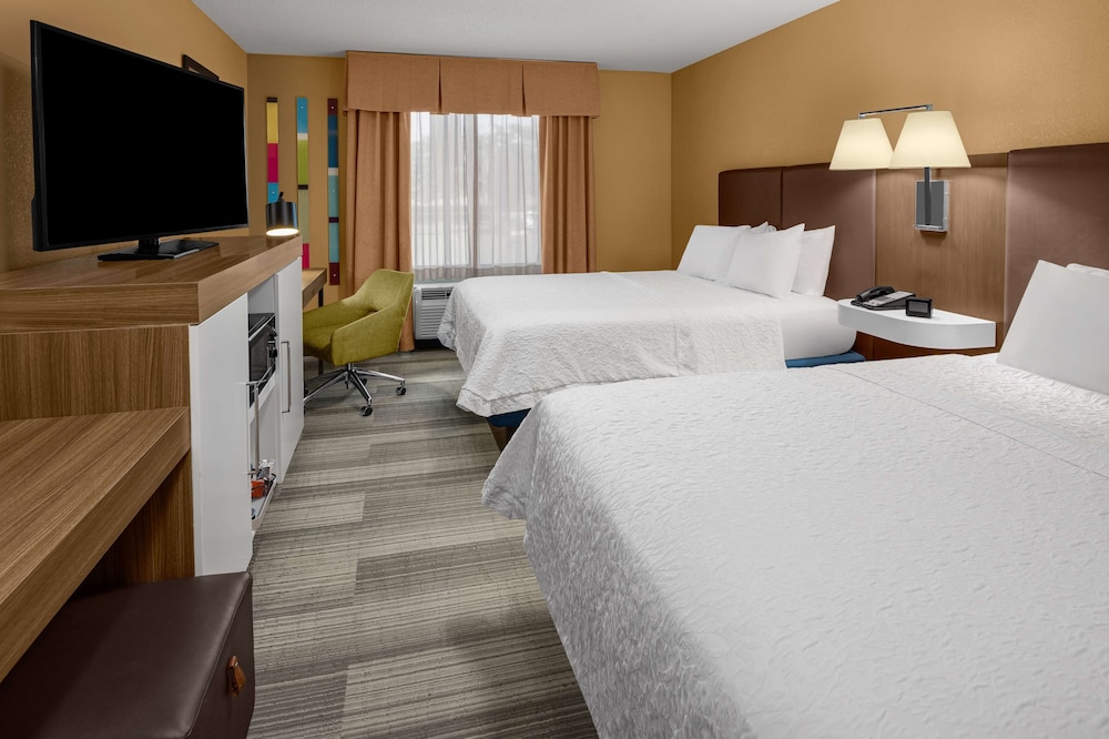 Hampton Inn Suites Banning Beaumont 12/50