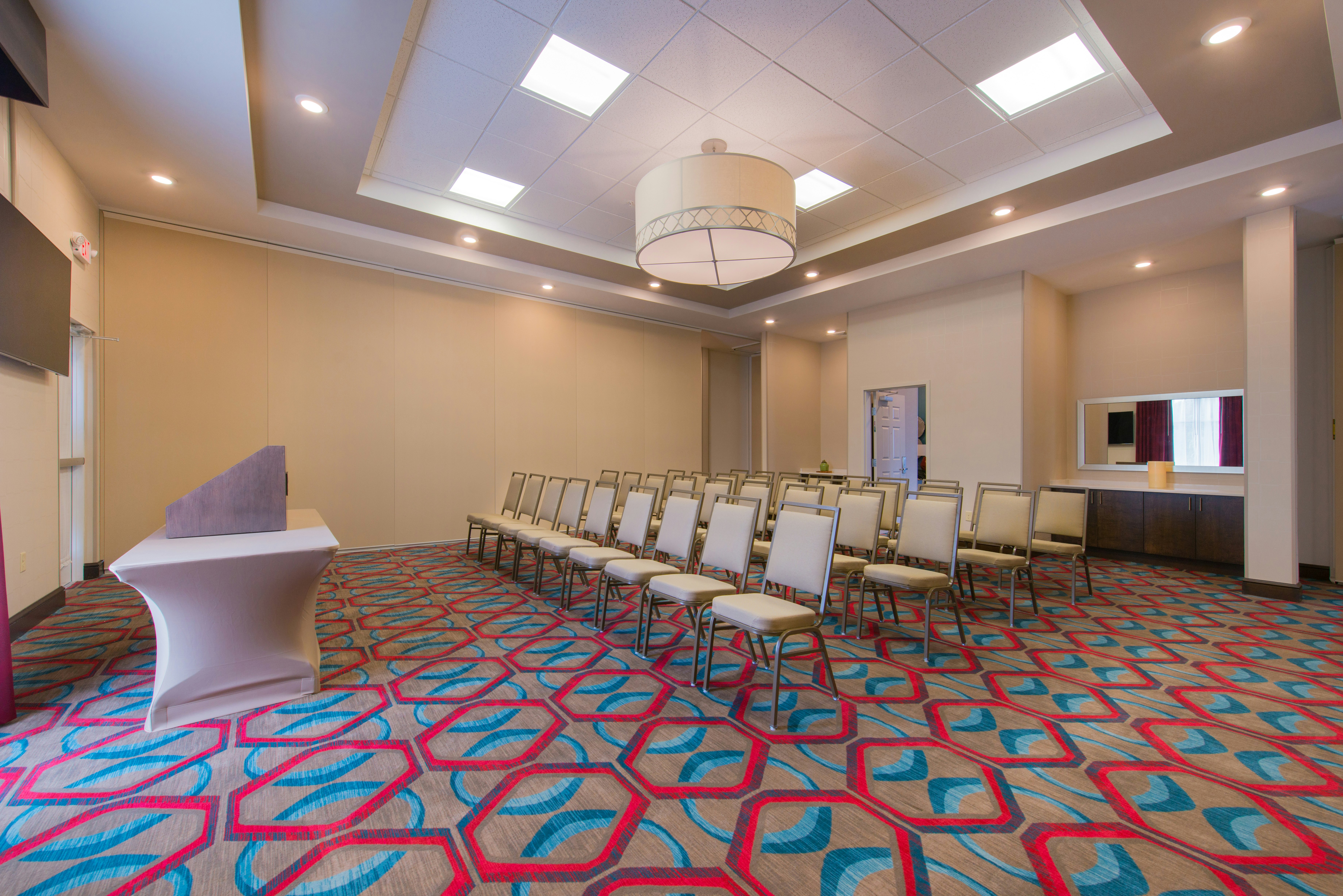 HILTON GARDEN INN BRISTOL 35/39