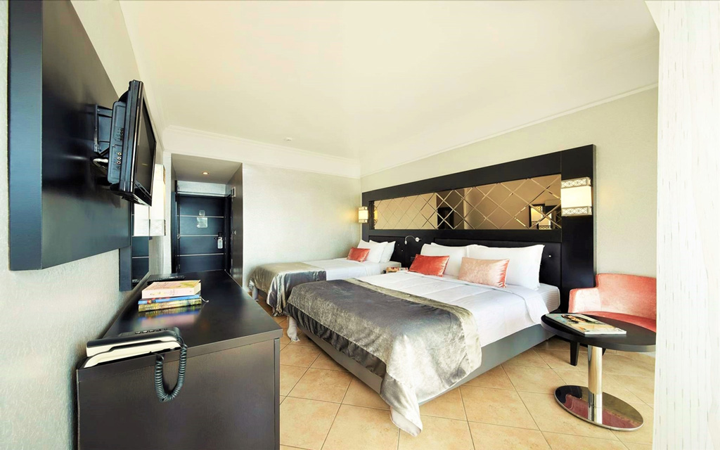 Room, Double Bed, Land View