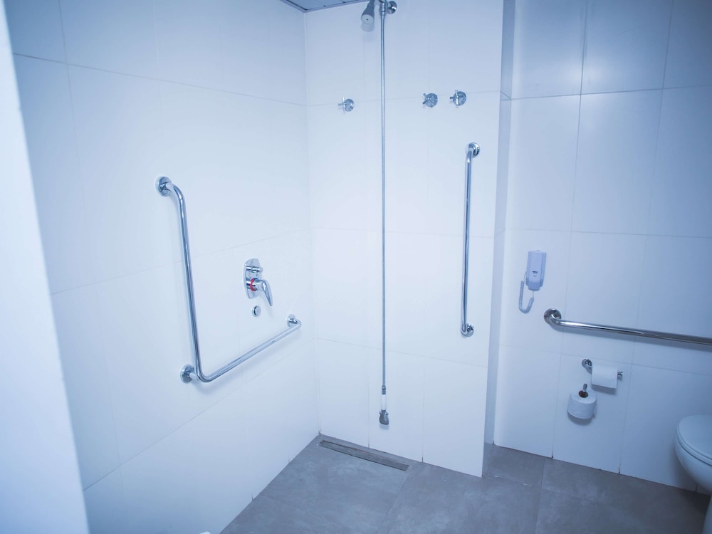 Ibis Budget Araraquara 66/67