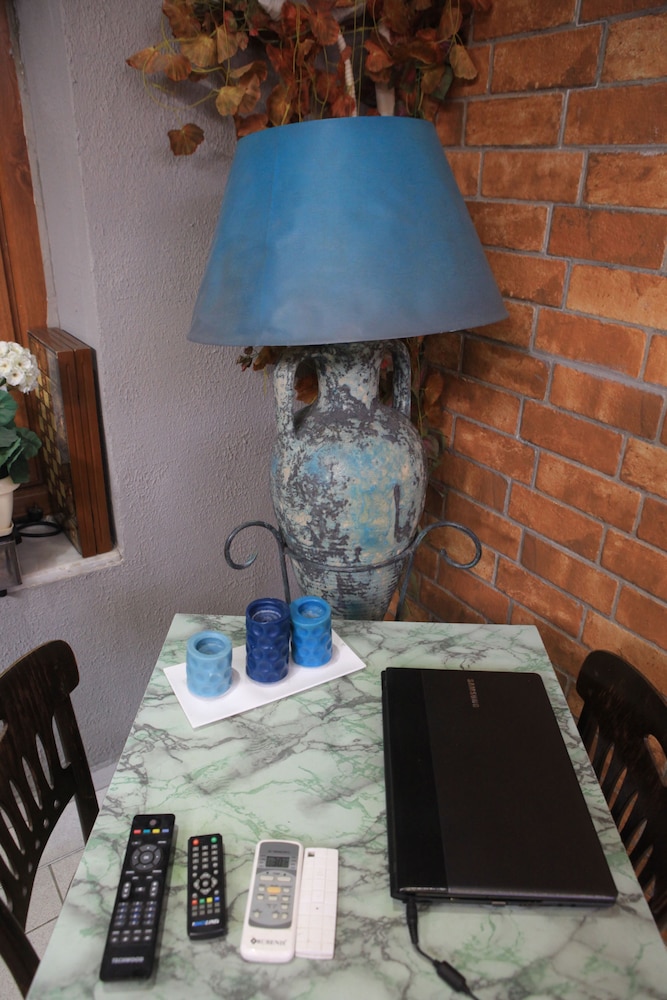 Tom Square Boutique Hotel 42/50