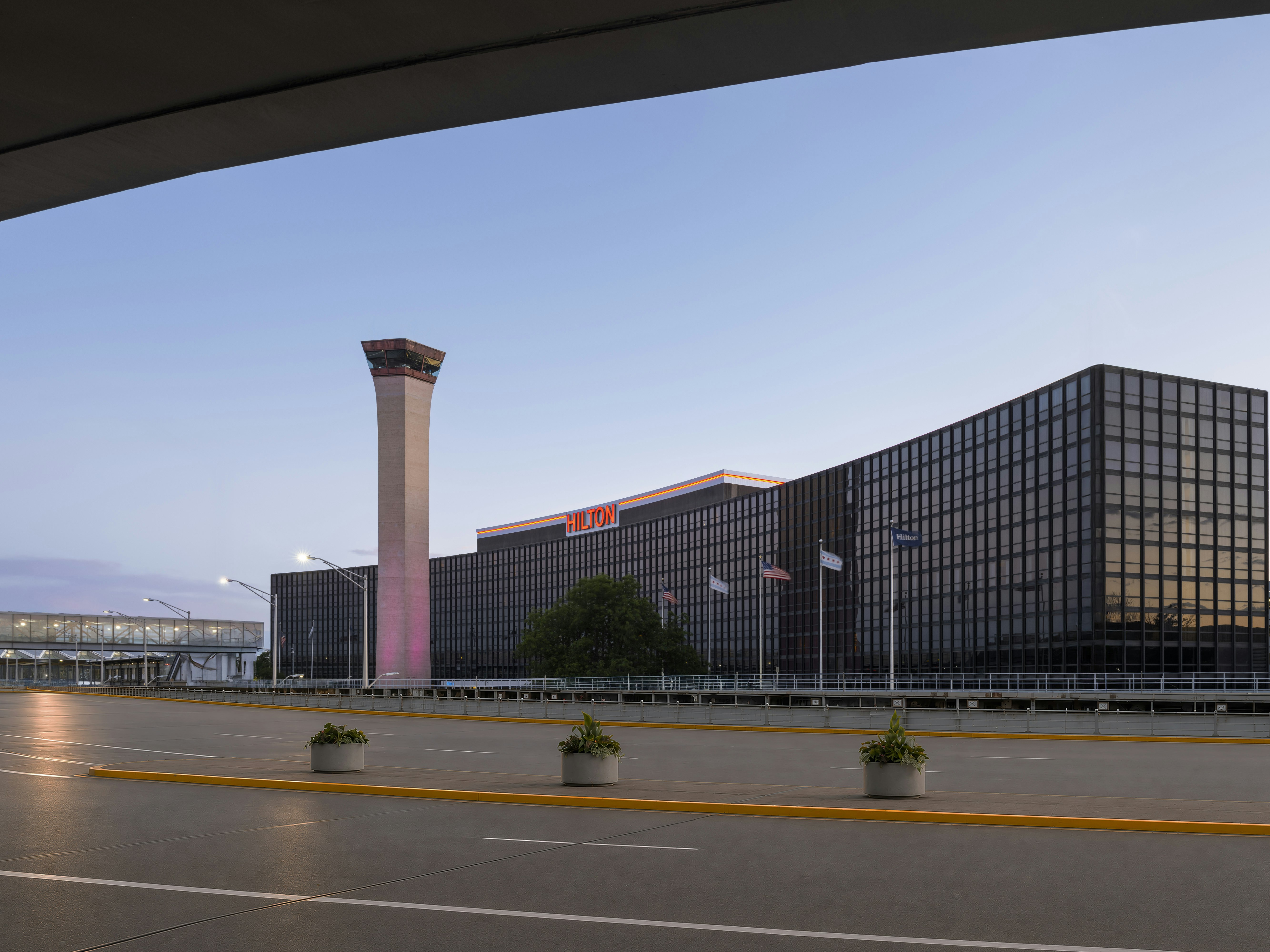 Hilton Chicago OHare Airport 80/82