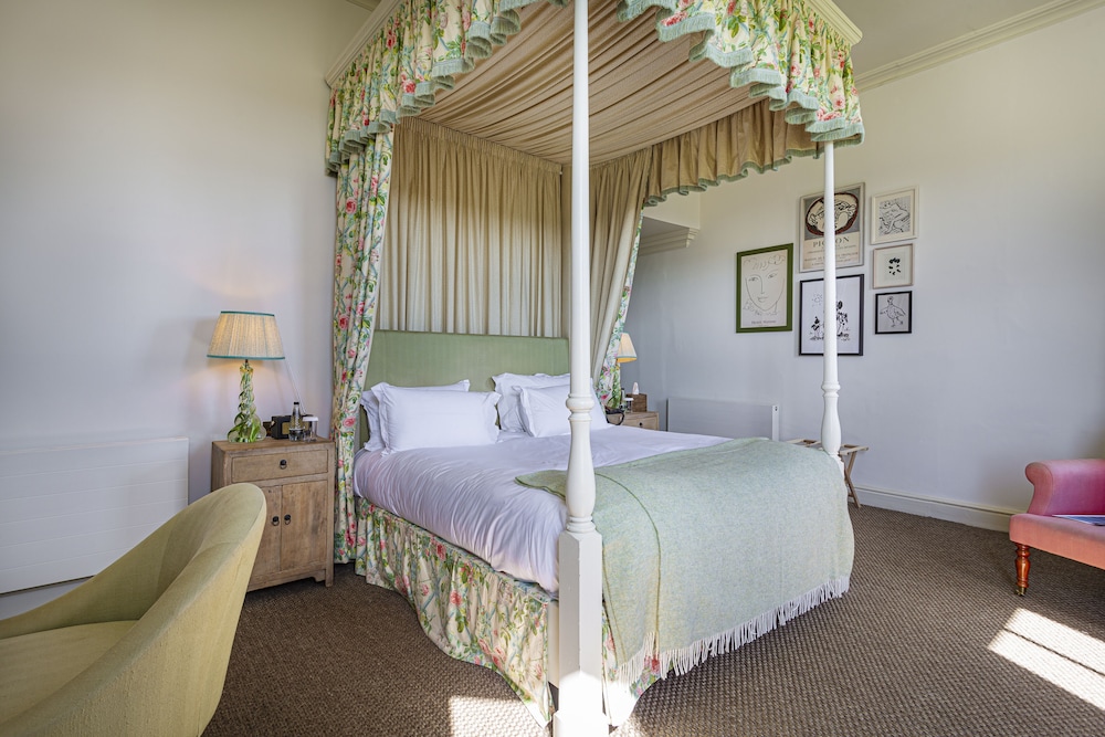 Four Poster, Deluxe, Suite, Double Bed